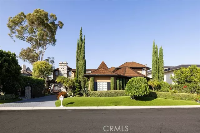 25761 HIGHPLAINS, Laguna Hills, CA 92653