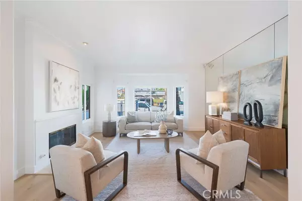 Huntington Beach, CA 92648,118 8th