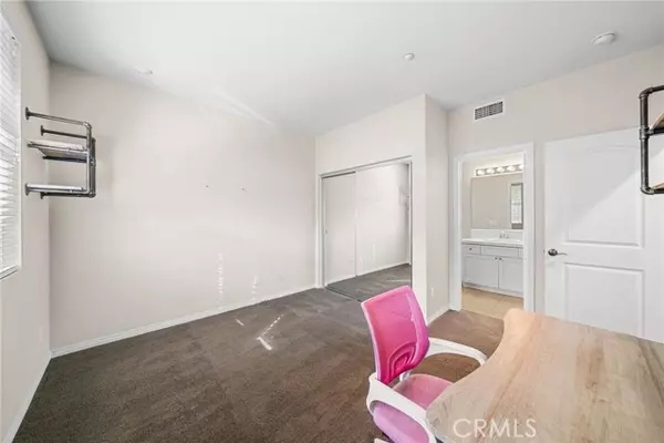 Aliso Viejo, CA 92656,102 Playa Circle