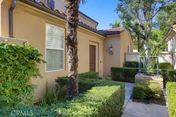 49 Night Bloom, Irvine, CA 92602