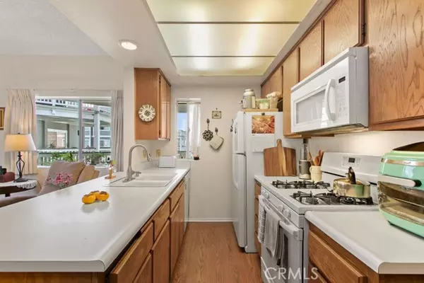 Garden Grove, CA 92843,10411 Garden Grove Boulevard #43