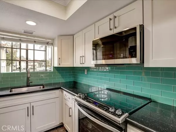 Mission Viejo, CA 92691,23391 La Crescenta