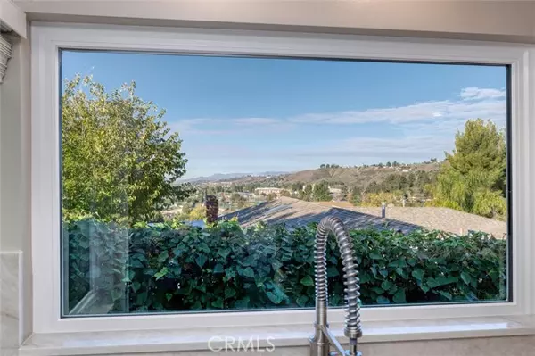 Canyon Country (santa Clarita), CA 91351,18740 Nadal Street