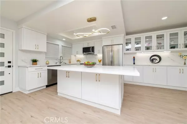 Laguna Woods, CA 92637,2112 Via Puerta #N