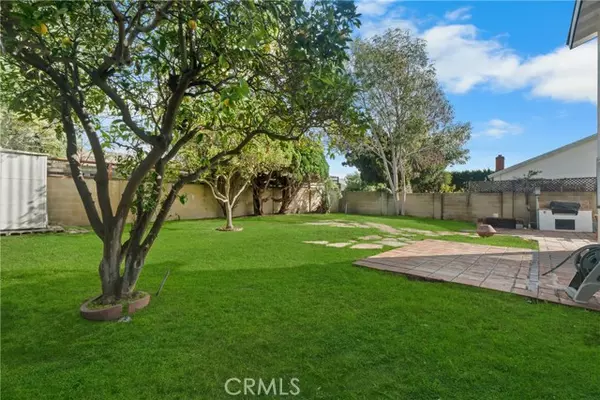 Huntington Beach, CA 92649,17172 Berlin Lane