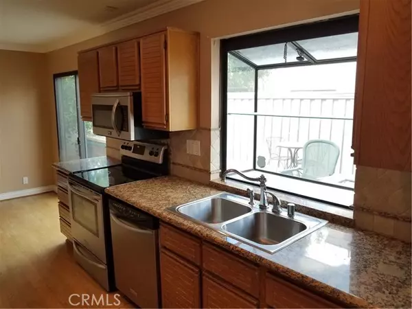 Irvine, CA 92614,45 Wintermist