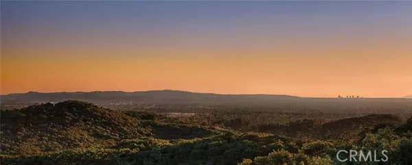 Irvine, CA 92602,552 PENINSULA