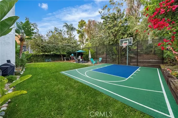 Laguna Hills, CA 92653,26792 Devonshire