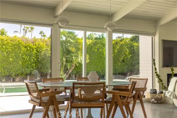 Palm Springs, CA 92264,965 E Twin Palms