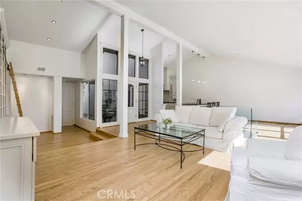 14 Vista, Irvine, CA 92612