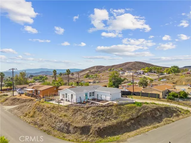 28495 Nevada, Canyon Lake, CA 92587