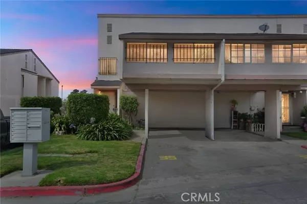 933 Acosta #35, Salinas, CA 93905