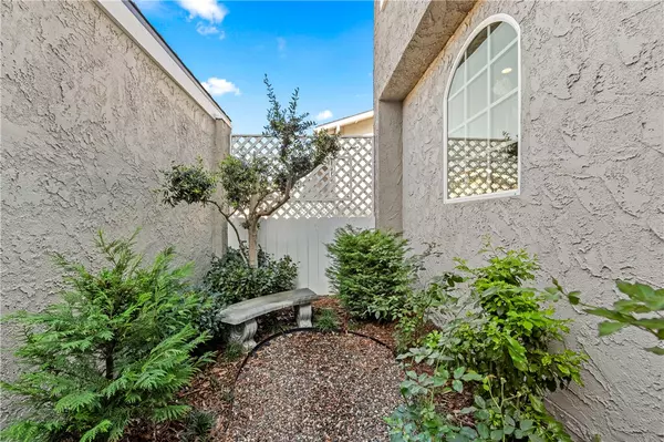 Huntington Beach, CA 92646,18576 Vallarta