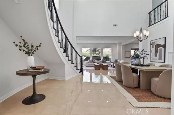 Lake Forest (el Toro), CA 92679,5567 Heritage Oak Dr