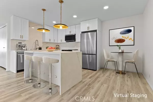 Lake Forest (el Toro), CA 92630,21921 Rimhurst #128-F