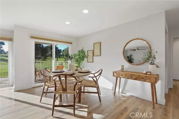 Laguna Woods, CA 92637,2389 W Via Mariposa #2E