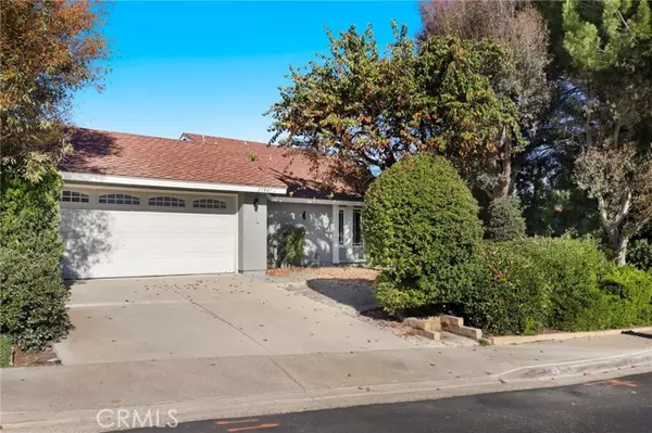 21841 Zuni, Lake Forest (el Toro), CA 92630