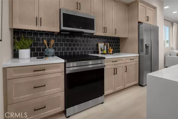 Tustin, CA 92780,152 Balsawood