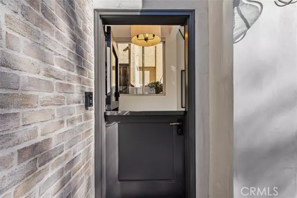 Huntington Beach, CA 92648,509 8th Street