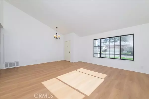 Anaheim, CA 92807,1817 N Symphony