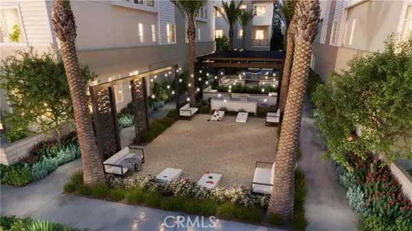 Huntington Beach, CA 92647,7228 Alchemy Circle