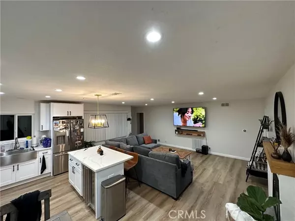 Garden Grove, CA 92840,12042 Hackamore Rd