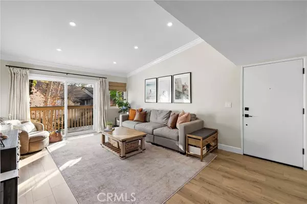 Lake Forest (el Toro), CA 92630,26108 Serrano Court