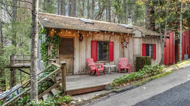 Berry Creek, CA 95916,11 Toyon