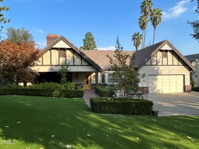 La Canada Flintridge, CA 91011,4900 Hillard Avenue