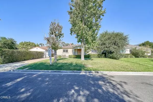 La Canada Flintridge, CA 91011,819 parkman Drive