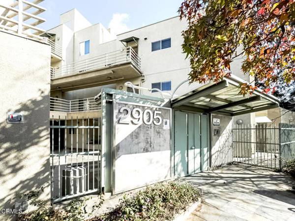 2905 Montrose Avenue #512, La Crescenta, CA 91214