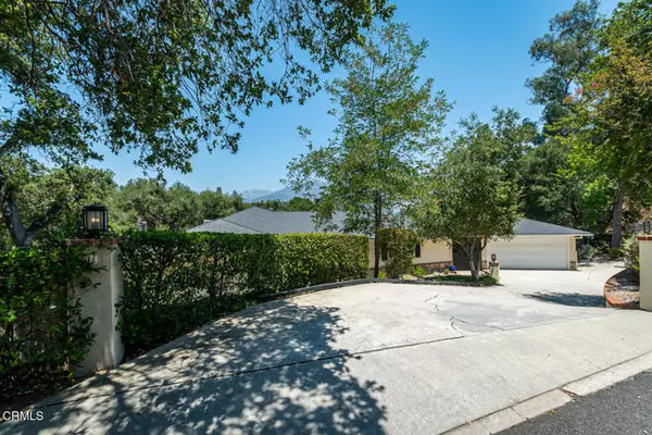 La Canada Flintridge, CA 91011,563 Highland Drive