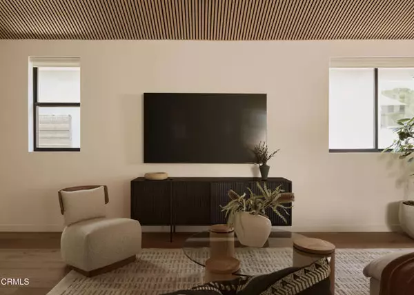 Los Angeles, CA 90042,1017 Dexter