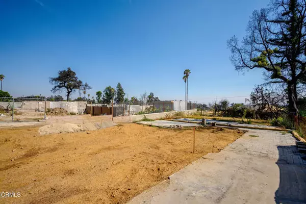 Altadena, CA 91001,132 E Las Flores Drive