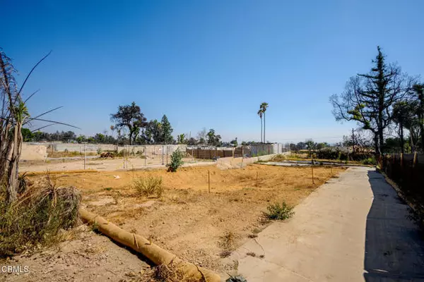 Altadena, CA 91001,132 E Las Flores Drive