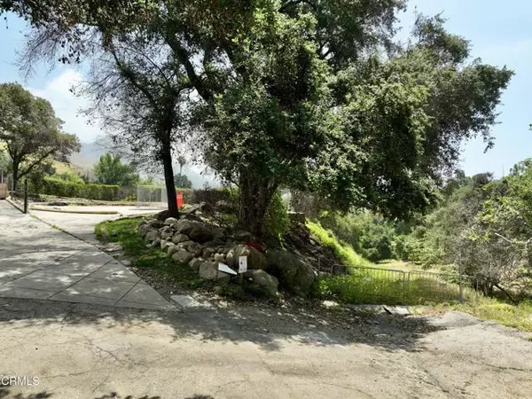 Altadena, CA 91001,2880 Holliston Avenue