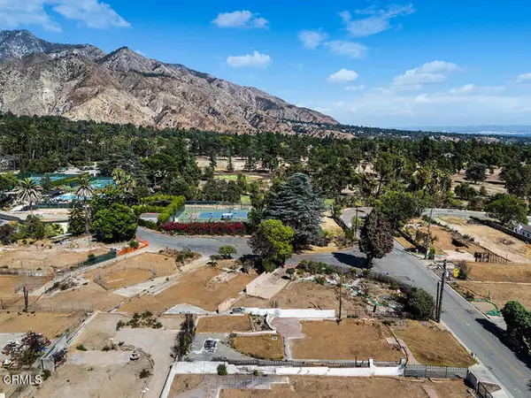 1351 E Calaveras Street, Altadena, CA 91001