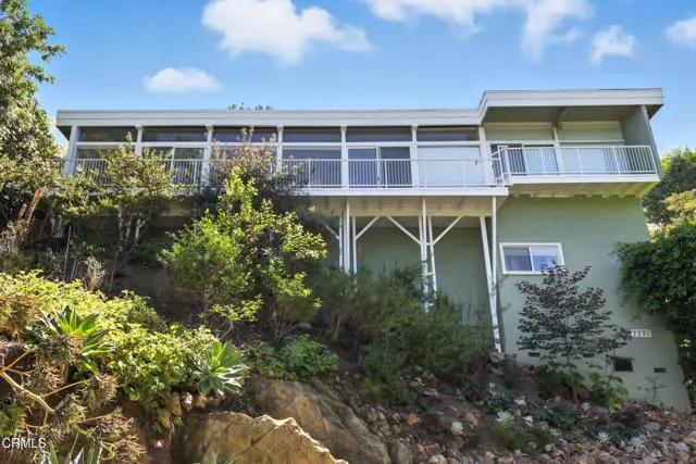 Los Angeles, CA 90046,7772 Torreyson Drive