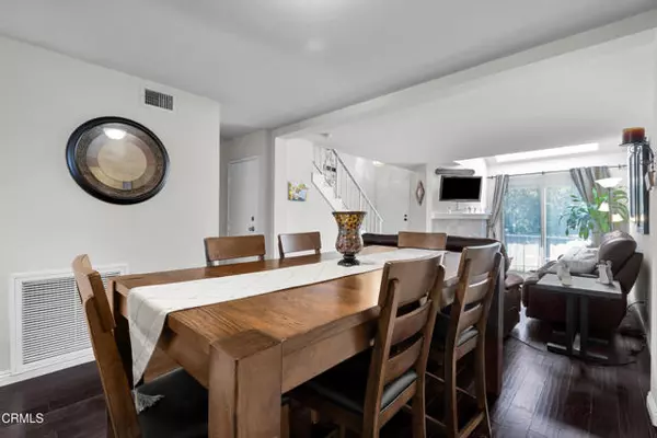 Reseda (los Angeles), CA 91335,19431 Sherman Way #6