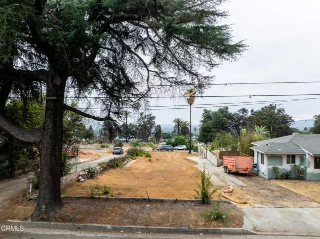 Altadena, CA 91001,740 E Poppyfields Drive