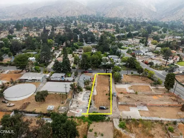 Altadena, CA 91001,740 E Poppyfields Drive