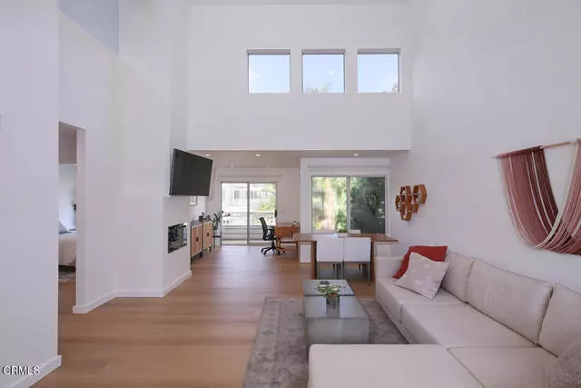 Aliso Viejo, CA 92656,11 Summerwood