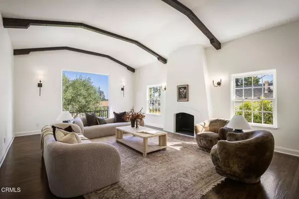 Altadena, CA 91001,1953 Grand Oaks Avenue