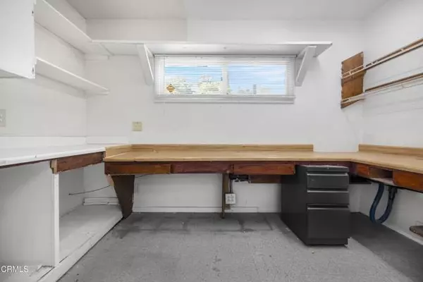 Los Angeles, CA 90068,3325 Barham Boulevard