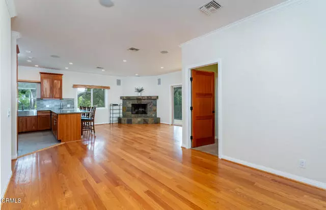 6830 Day Street, Tujunga (los Angeles), CA 91042