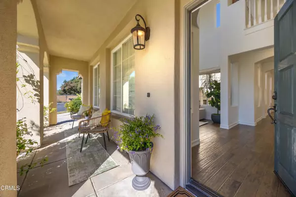 Altadena, CA 91001,827 W Heritage Oak Court