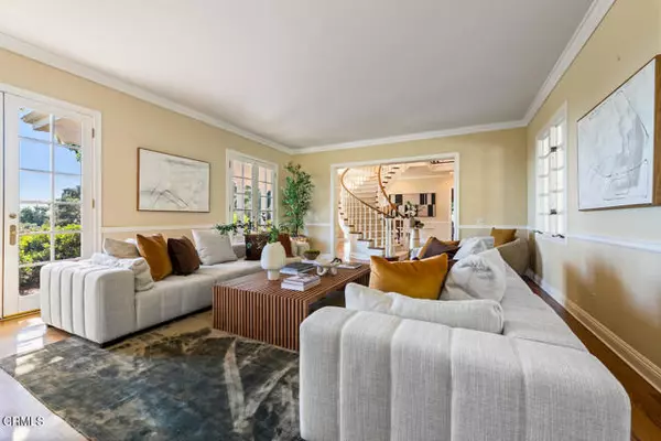 Bradbury, CA 91008,427 Long Canyon Road