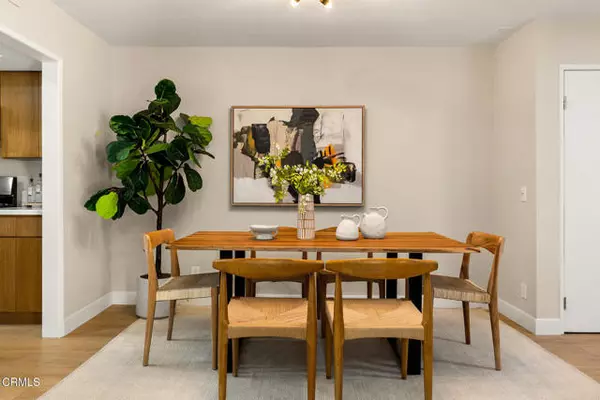 Los Angeles, CA 91403,4542 Willis Avenue #206