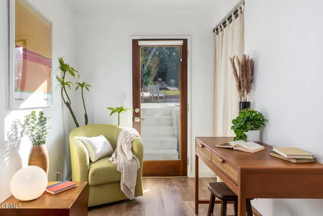 4142 Mercury Avenue, Santa Barbara, CA 90031