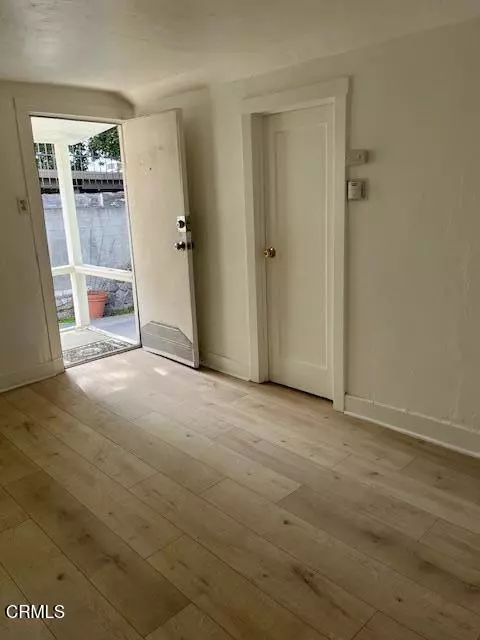 Sunland (los Angeles), CA 91040,10510 Mather Avenue